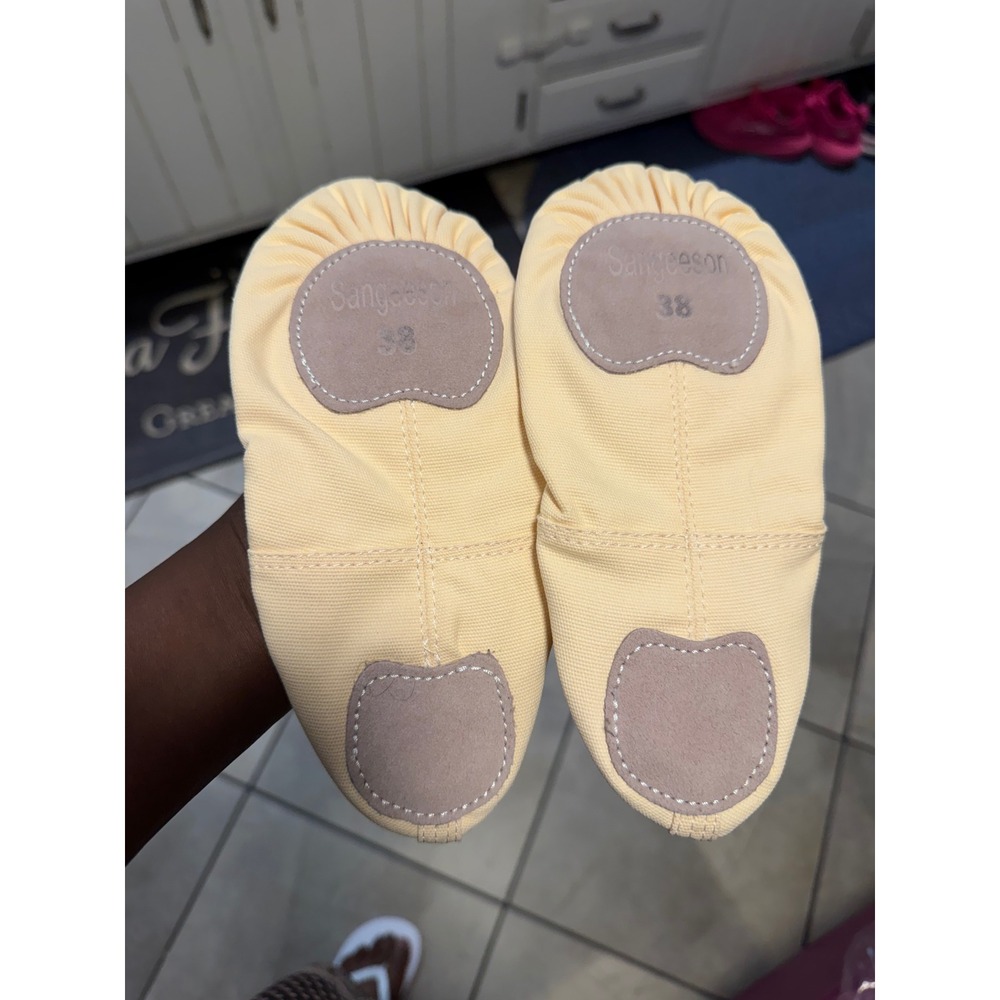 Sangeeson Peach Canvas Split Sole Ballet Slippers Dance Shoes Size 38